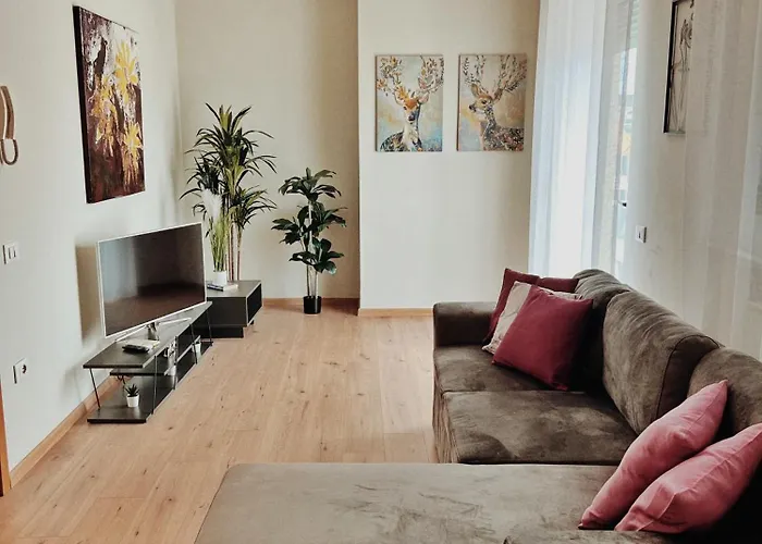 Cozy Rooftop - Your Home, Away From Home! * Tirana