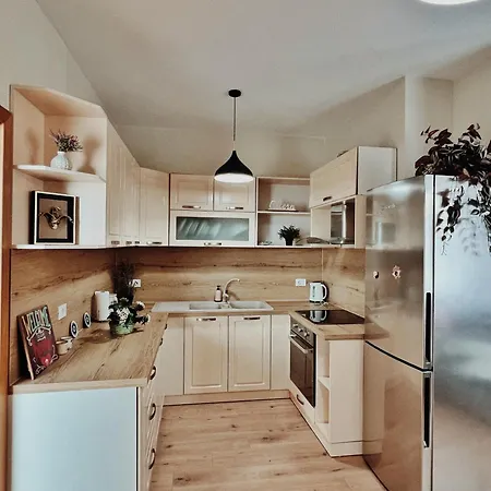 Appartement Cozy Rooftop - Your Home, Away From Home! Tirana